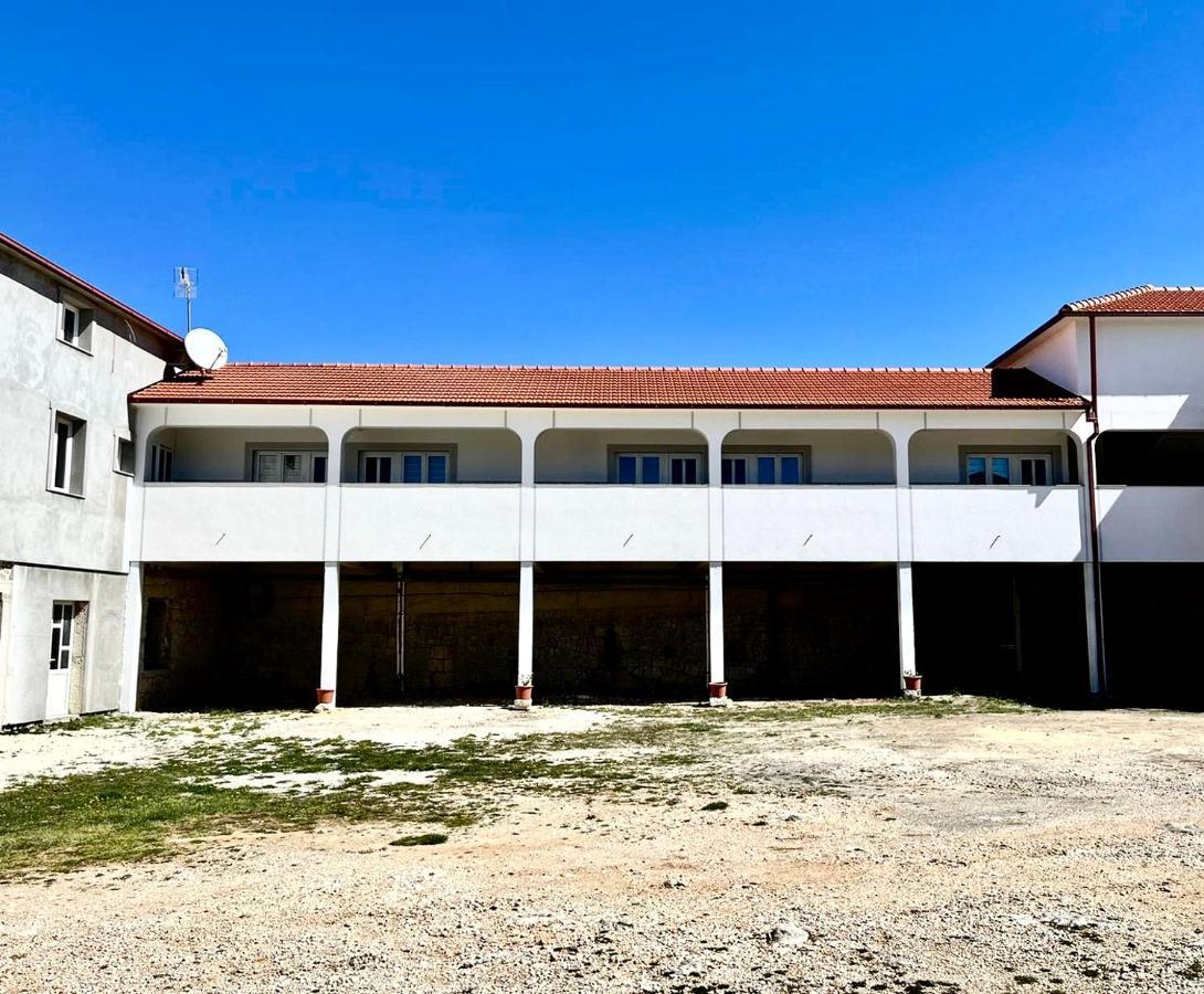 Mountain View Rooms Zadvarje Εξωτερικό φωτογραφία